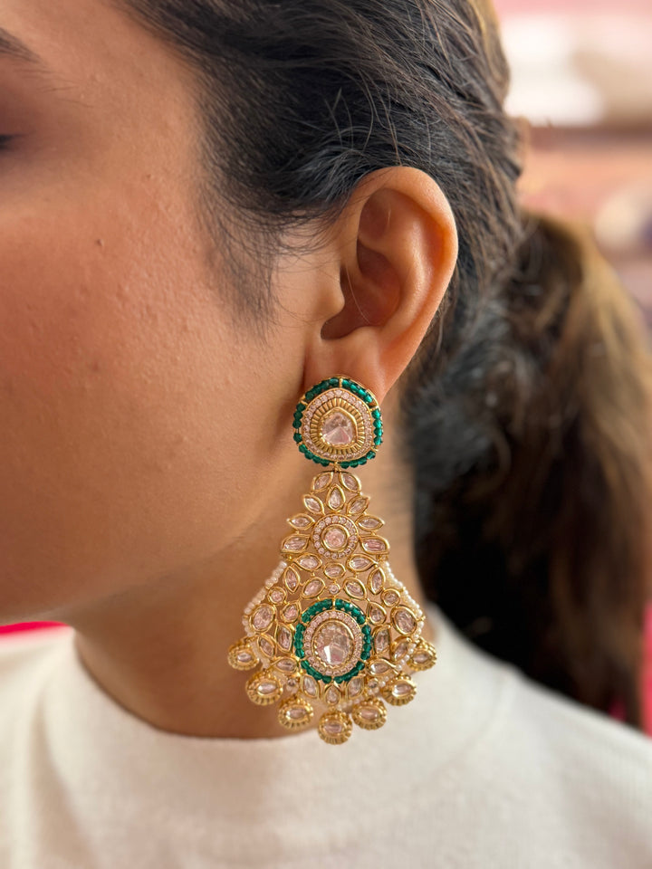 Royal Green Kundan Polki Choker Necklace with Matching Maang Tikka