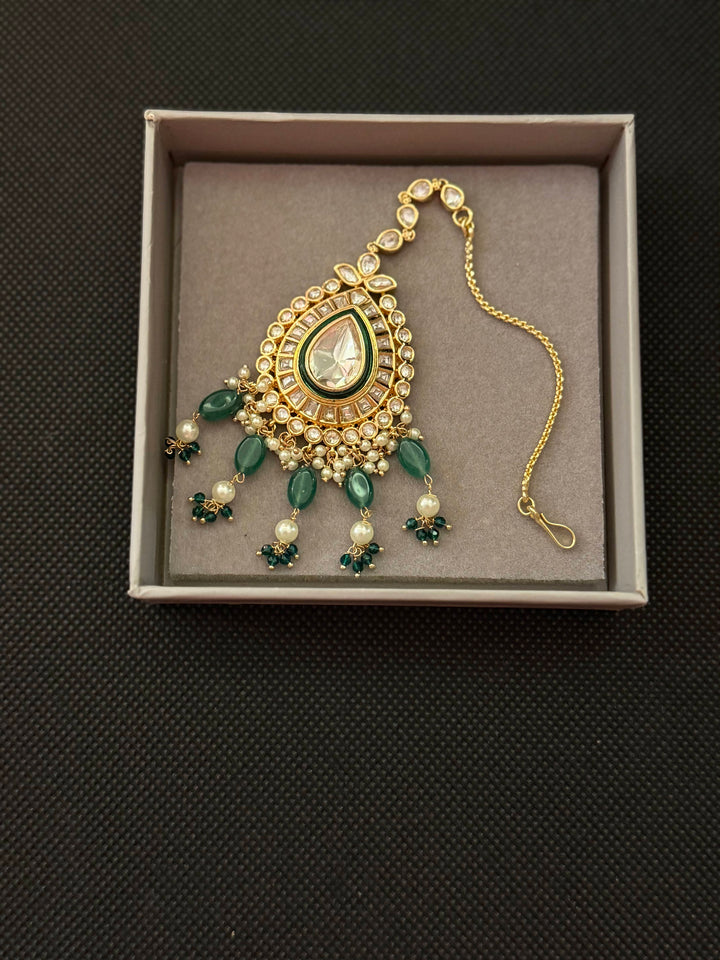 Kundan Polki Choker Necklace with Green Bead Drops & Matching Teardrop Maang Tikka