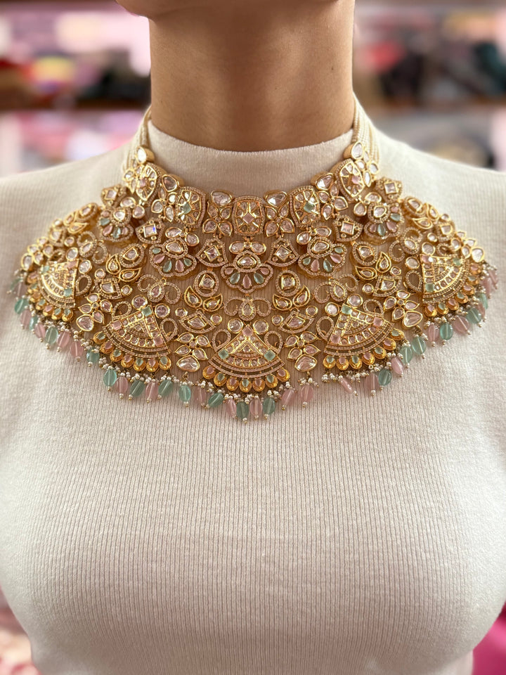 Grand Pastel Kundan Choker Necklace with Maang Tikka