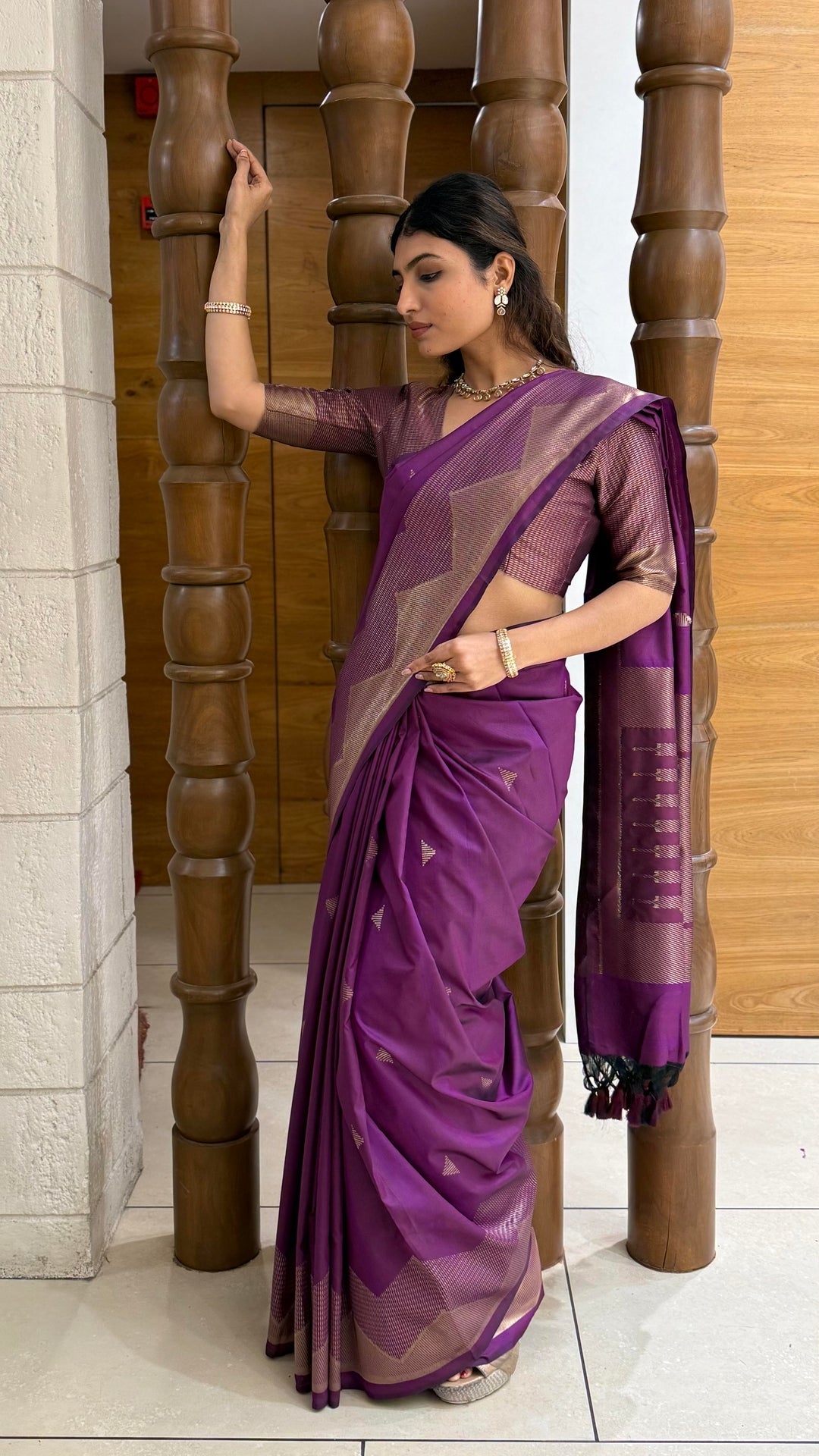 Elegant Soft Silk Saree with Geometric Zari Border Festive & Wedding Collection