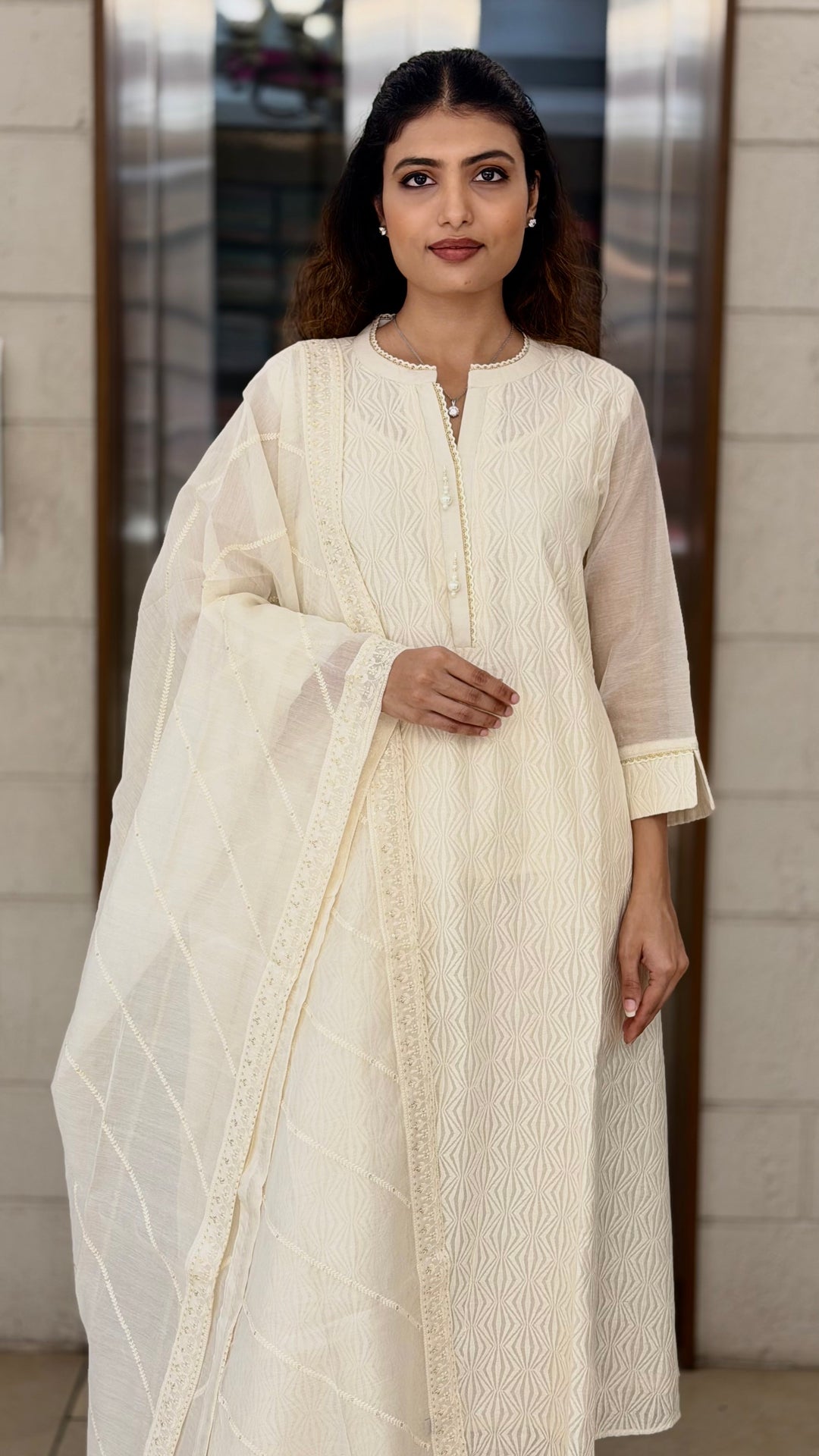 Ivory White Embroidered Kurta Set with Dupatta & Straight Pants