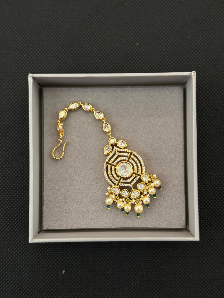 Exquisite Bridal Kundan Choker Set with Earrings & Maang Tikka