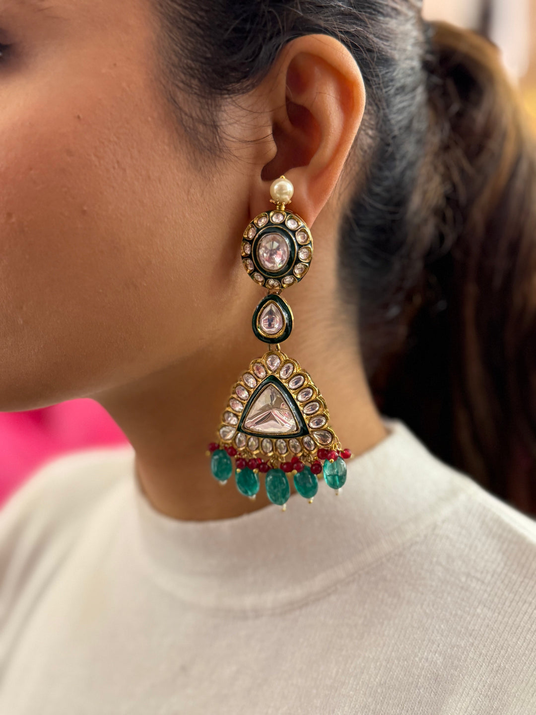 Exquisite Kundan & Emerald Bridal Choker Set with Maang Tikka