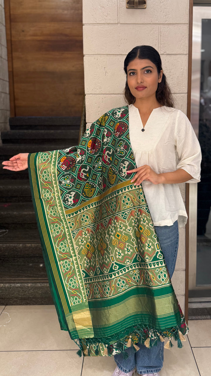 Royal Green Kunjar Bhat Patola Saree – Chowkdi Layout Inspired Double Ikat Weaving