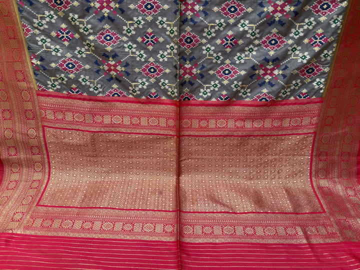 Grey Chowkdi Bhat Patola Saree with Phool Jaal – Double Ikat Inspired Weaving