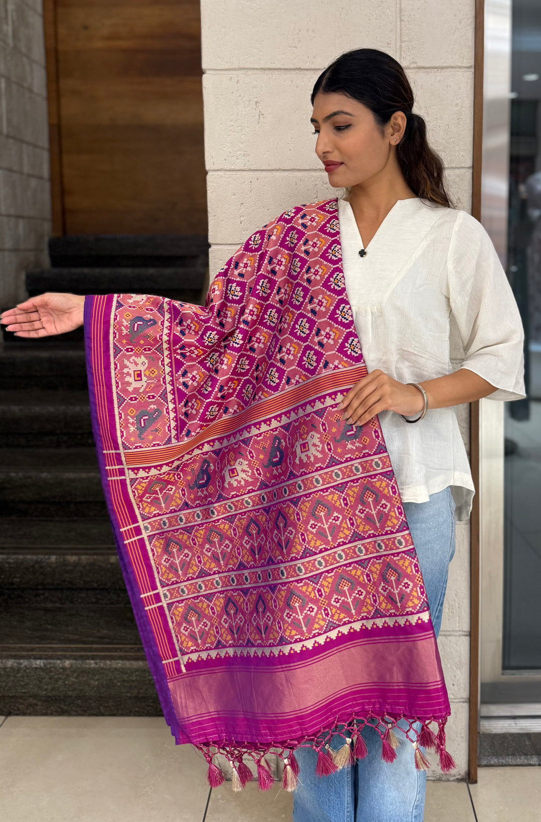 Royal Navratna Bhat with Popat Patola Saree – Chowkdi Layout Inspired Double Ikat Weaving