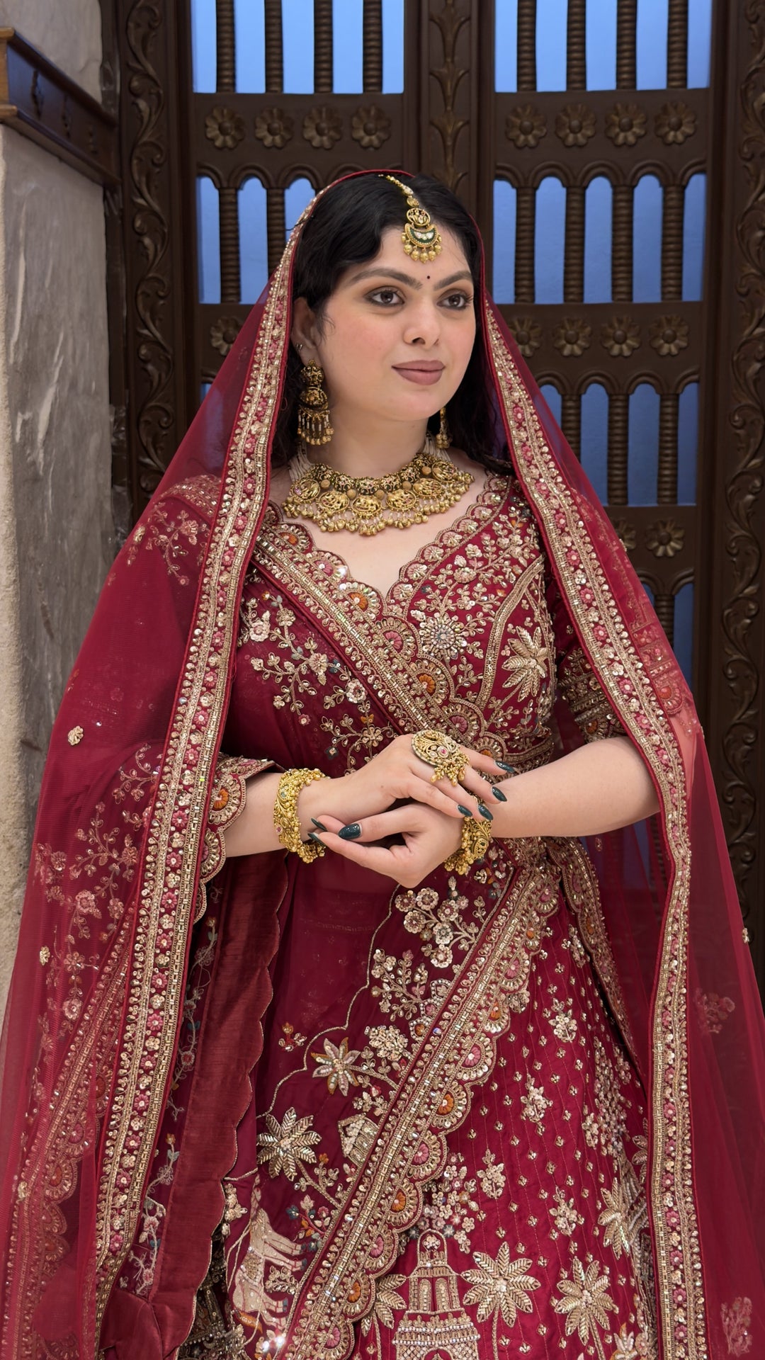 Royal Maroon Heritage Bridal Lehenga Set with Palace-Inspired Embroidery & Net Dupatta