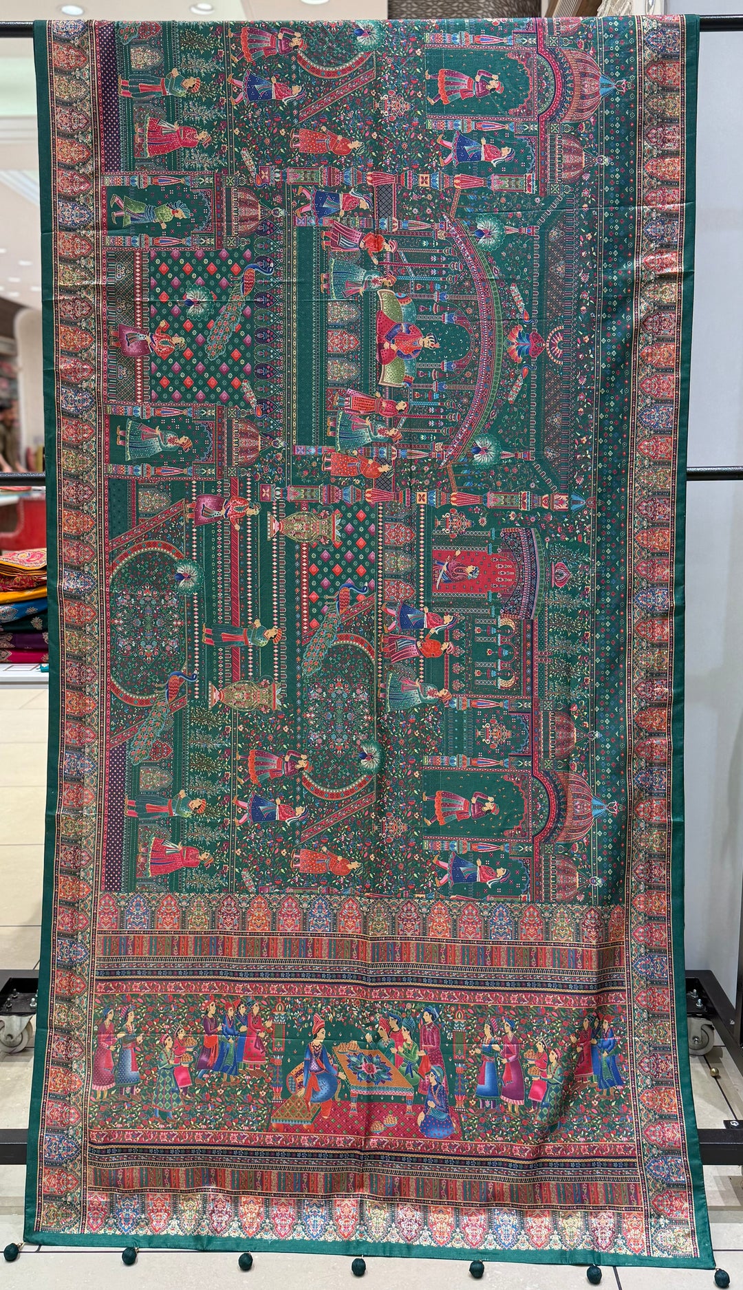 Royal Darbar Scene Patola Inspired Silk Saree with Traditional Heritage Weaving