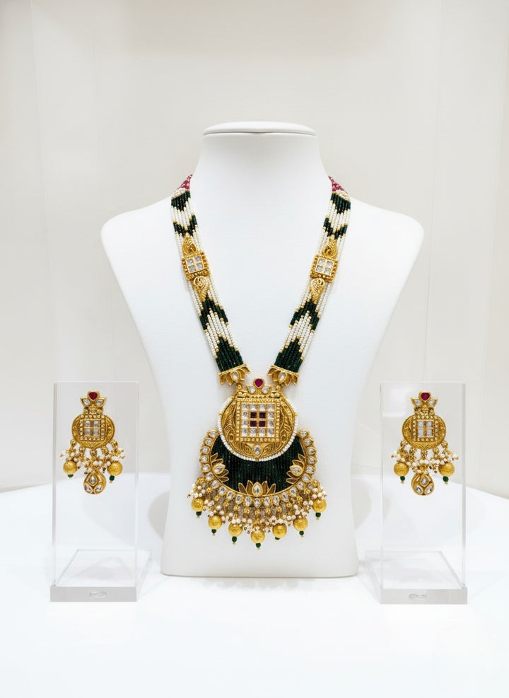Antique Gold Temple Necklace Set with Kundan & Pearl Beaded Mala