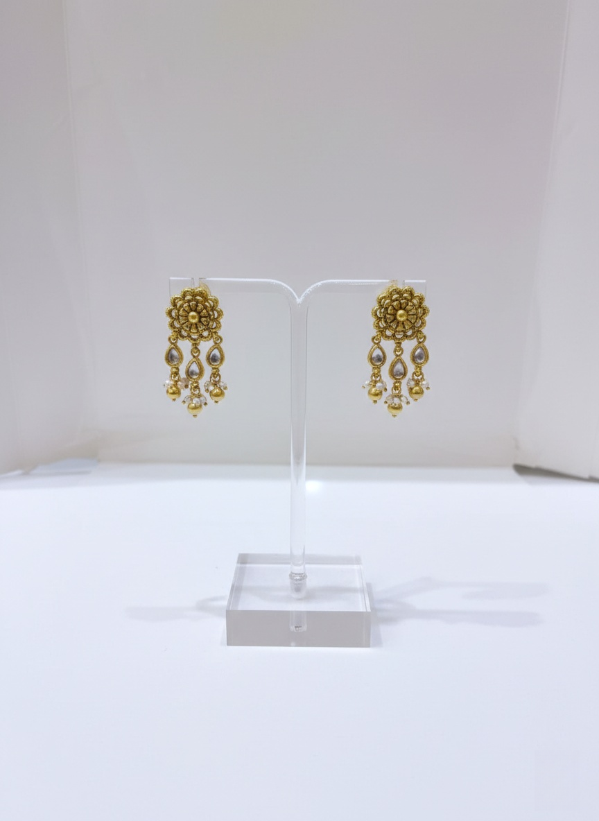 Elegant Antique Gold Necklace Set with Kundan & Pearl Drops