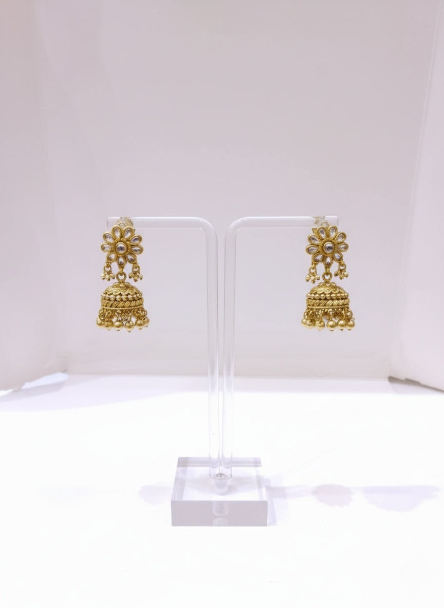 Antique Gold Plated Necklace Set with Kundan Pendant & Jhumka Earrings