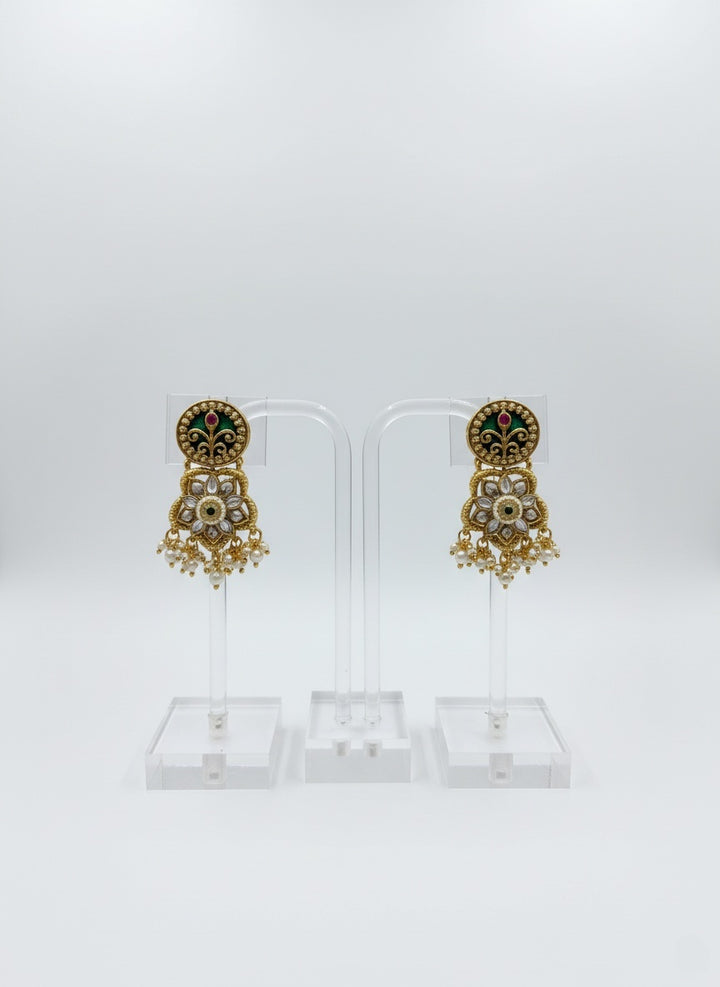 Elegant Gold Necklace Set with Enamel and Kundan Work