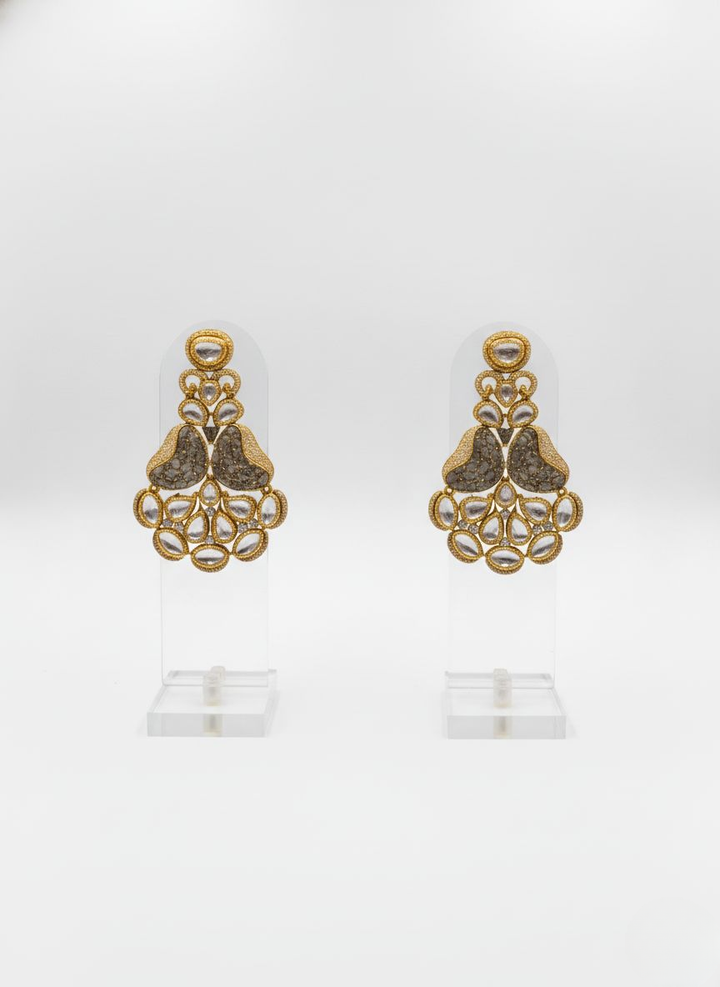 Grand Gold Polki Choker Necklace Set with Antique Finish & Statement Earrings