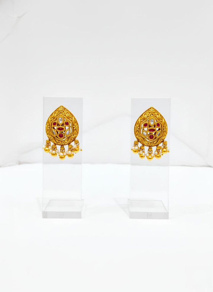 Antique Gold Temple Necklace Set with Ruby & Kundan Stones