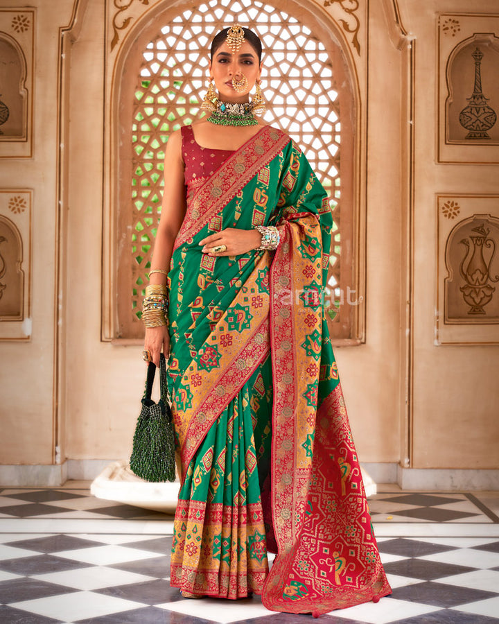 Jade Green Peacock Motifs Printed Silk Saree With Contrast Pallu