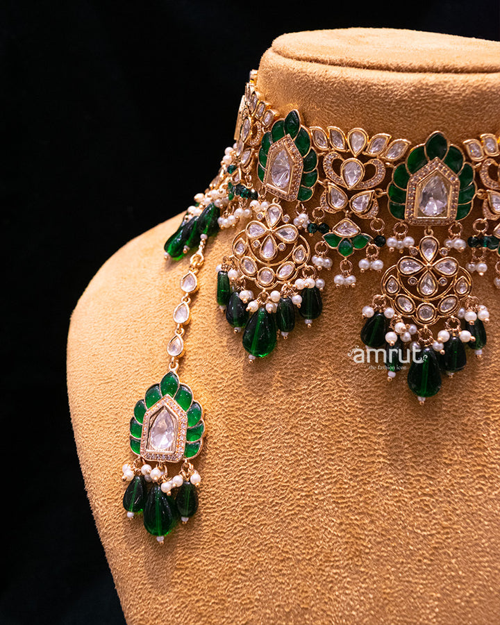 Kundan & Pearl Necklace Set With Earrings & Maang Tikka