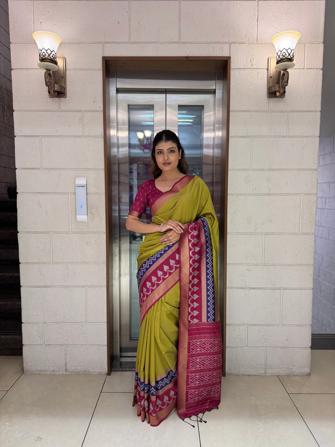 Elegant Patola Silk Saree with Unstitched Blouse and Exquisite Weaving