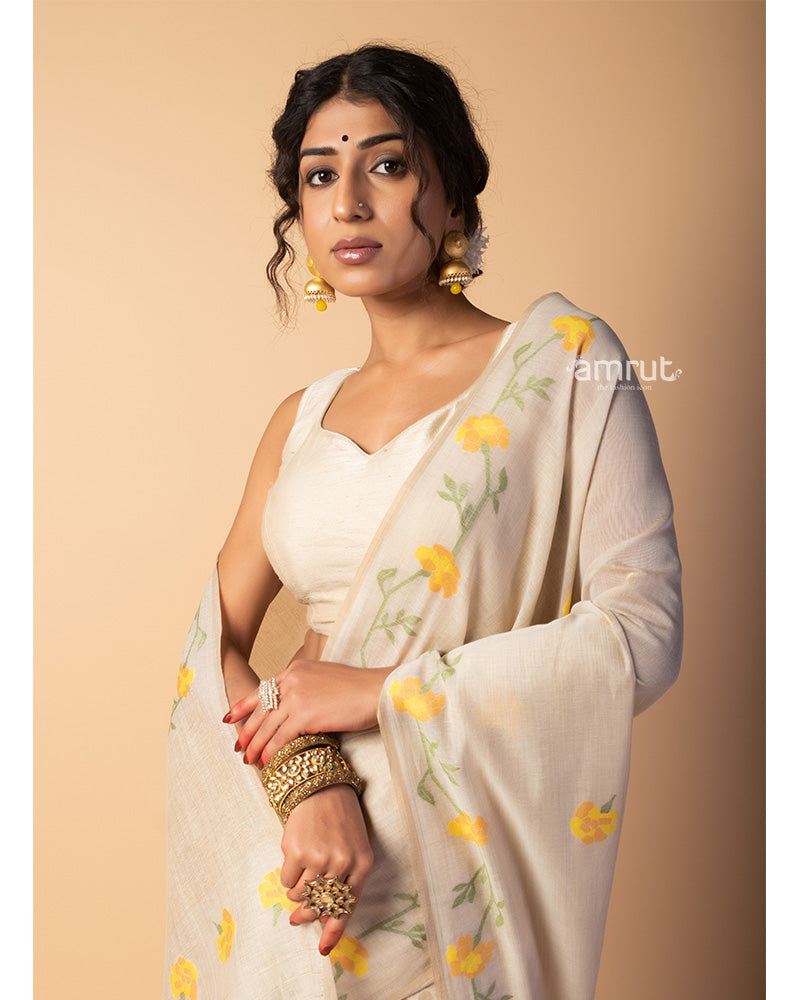 Light Beige  Printed Saree With Unstitched-Blouse