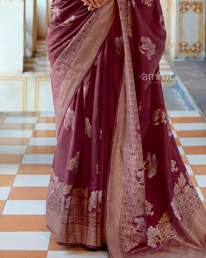 Maroon Floral Printed Saree With Unstitched Blouse