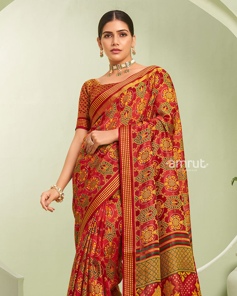 Maroon Red Floral Pattern Georgette Saree with Unstitched Blouse 02