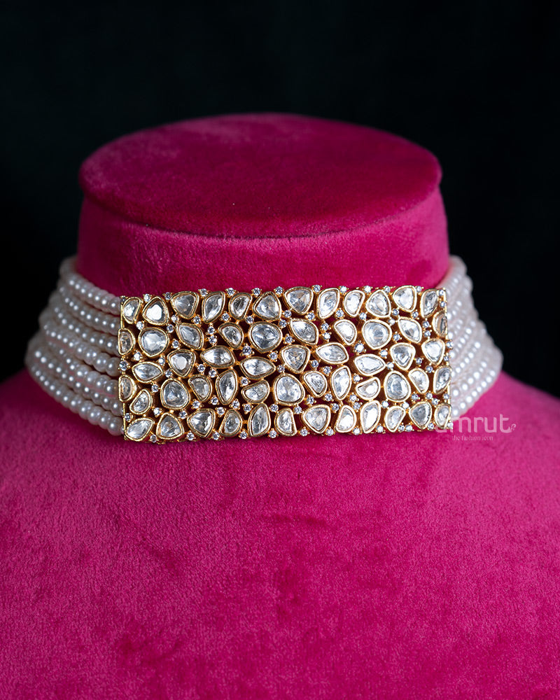 Meha Pearl Choker Necklace with Earrings 02
