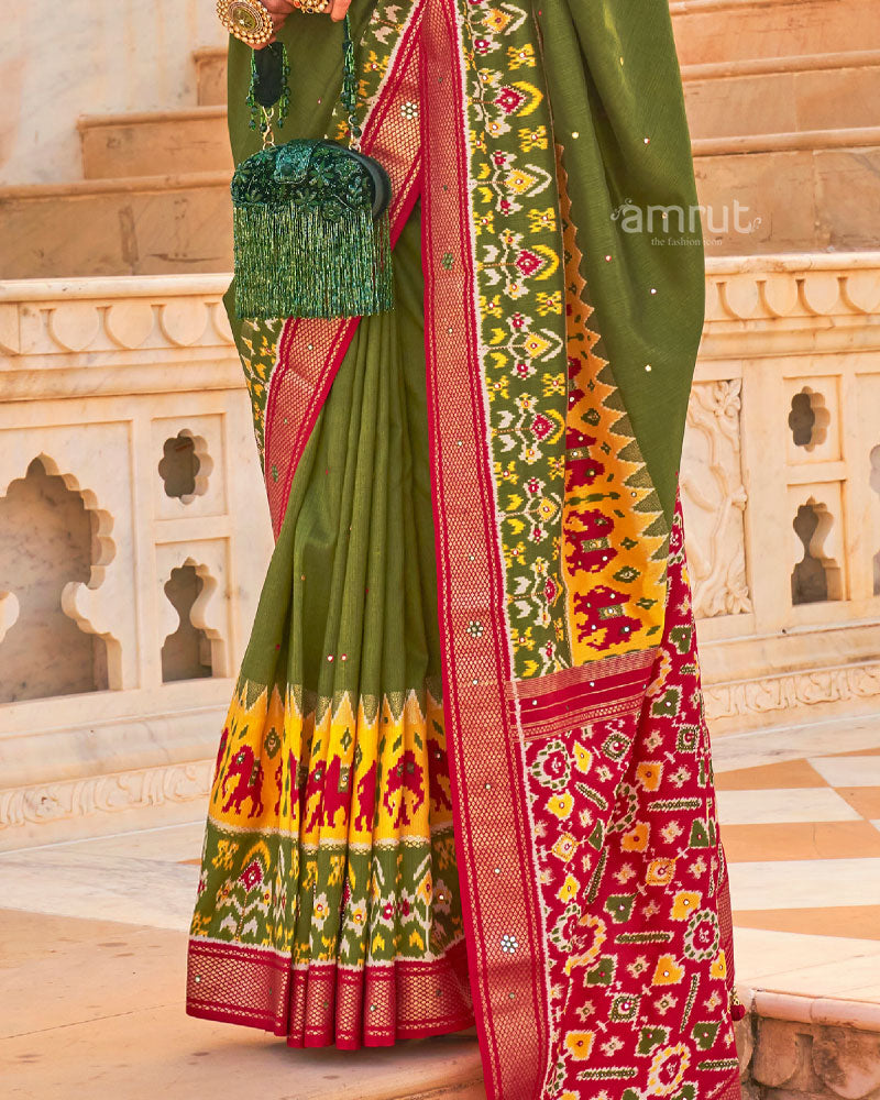 Muddy Green Elephants and Ikat Printed Saree With Unstitched Blouse