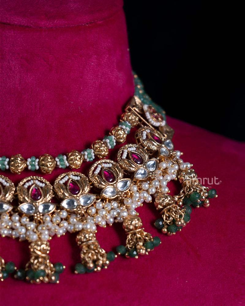 Multicolor Gold-Plated Jadau Kundan Necklace Set with Matching Earrings 02