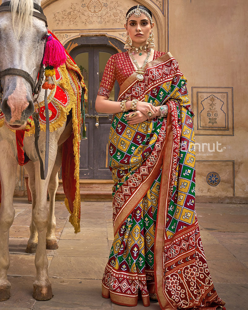 Mor Baag: Patola Ikat Green Saree – Sunasa