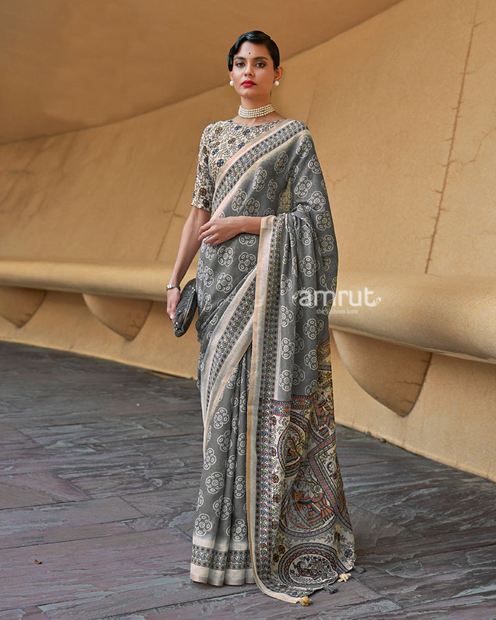 Muted Grey Floral Printed Cotton Saree with Unstitched Blouse 01