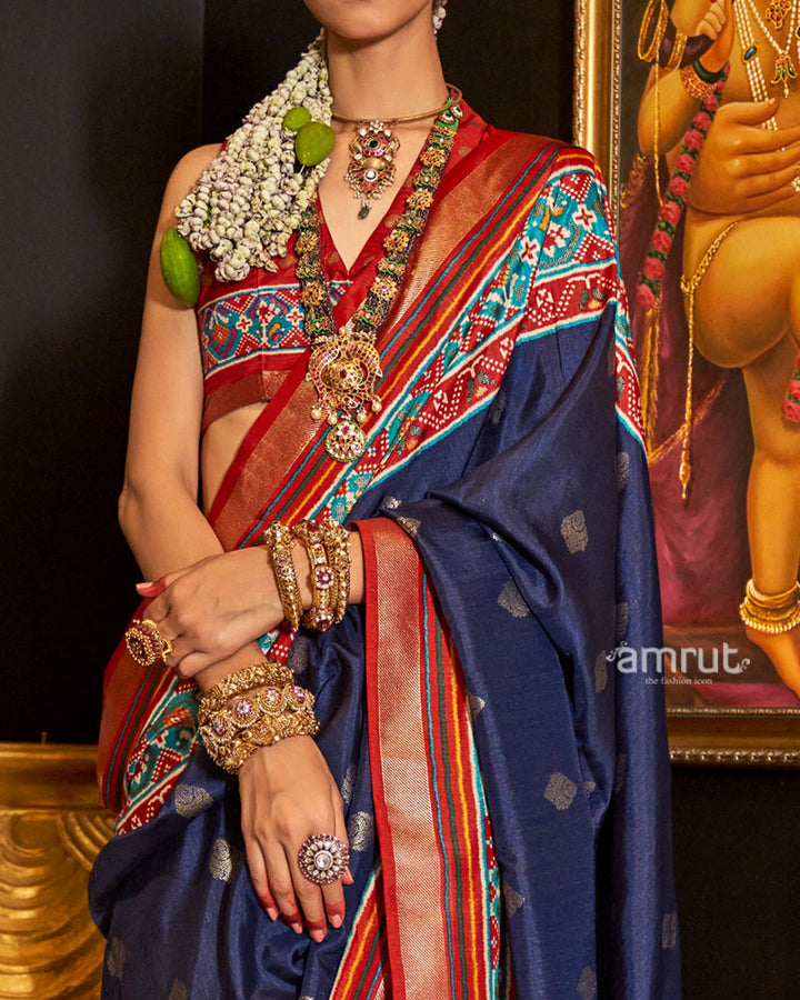 Navy Blue and Red Printed Border Traditional Saree with Unstitched Blouse 03