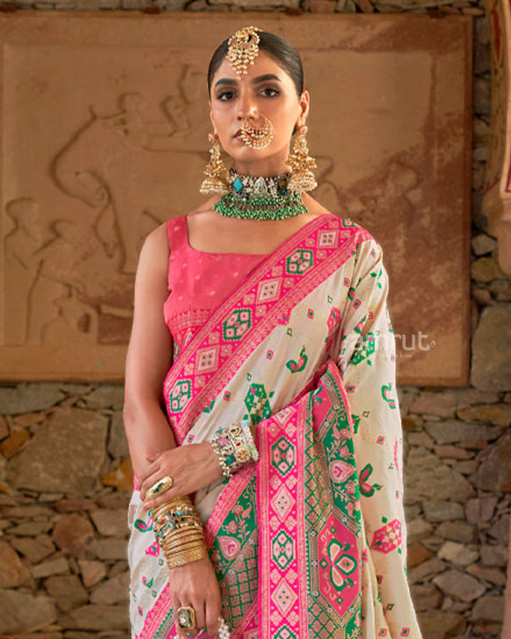 Off White Silk Saree With Unstitched Blouse