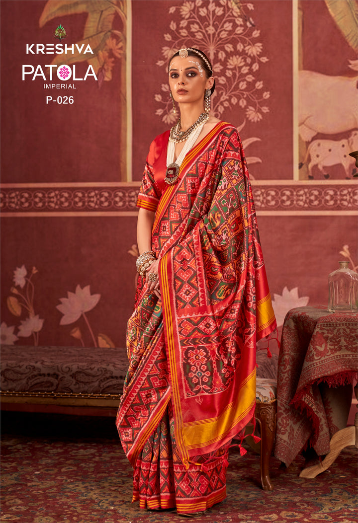 Red & Green Patola Soft Silk Saree with Traditional Ikat Weaving P26