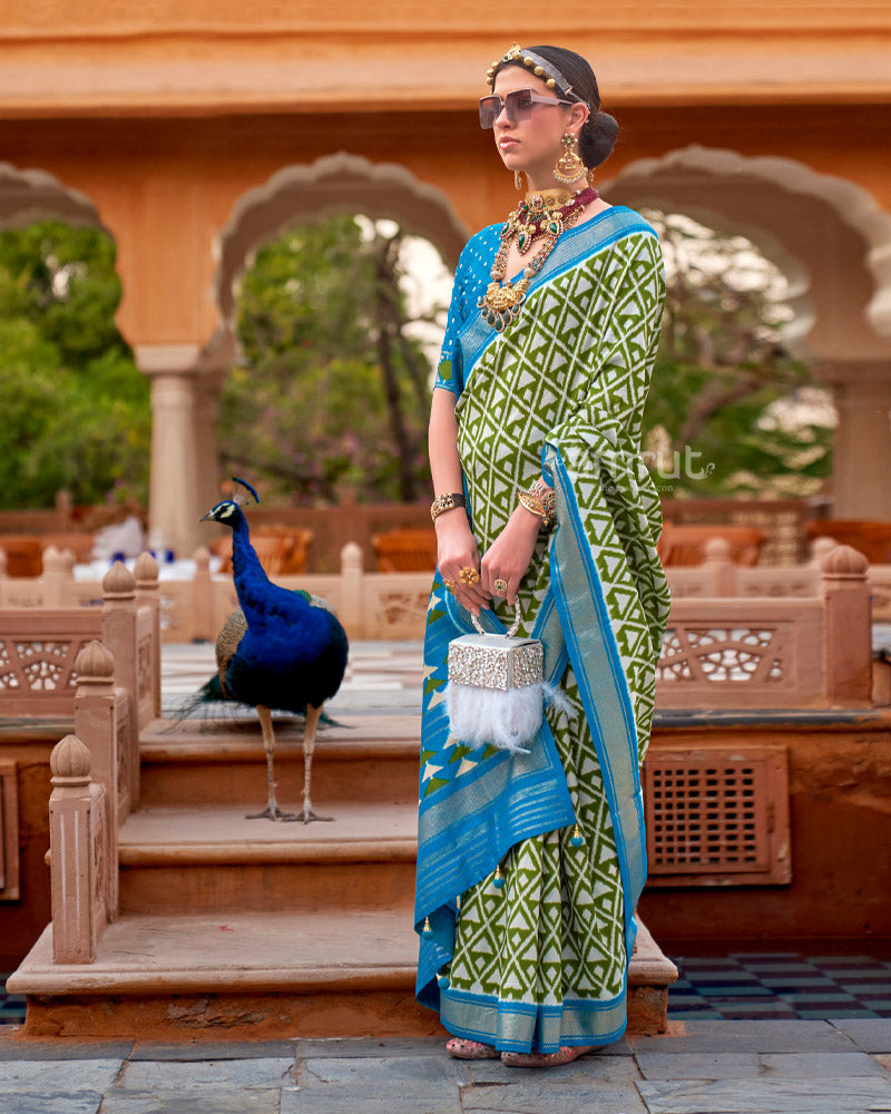 Peacock Green Cotton Silk Saree With Unstitched Blouse