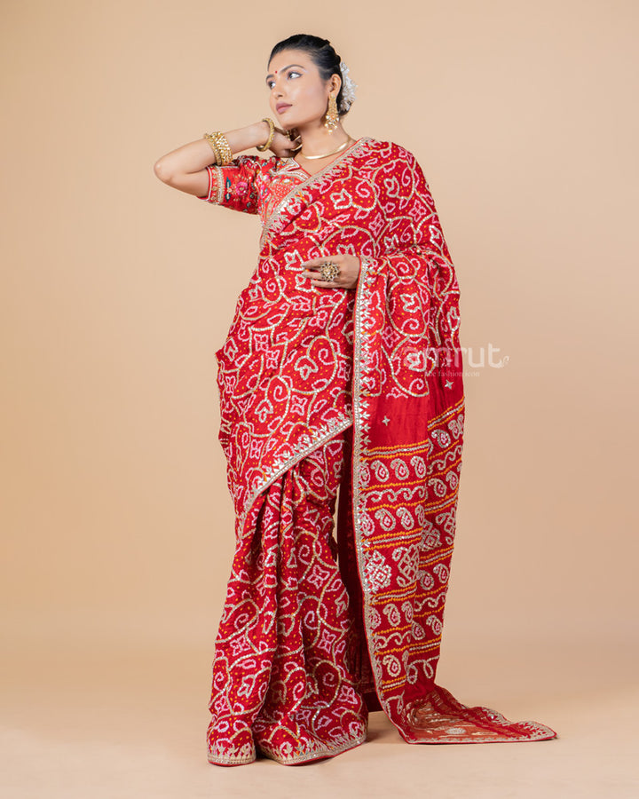 Red Bandhani Printed Gajji Silk Saree With Unstitched Blouse