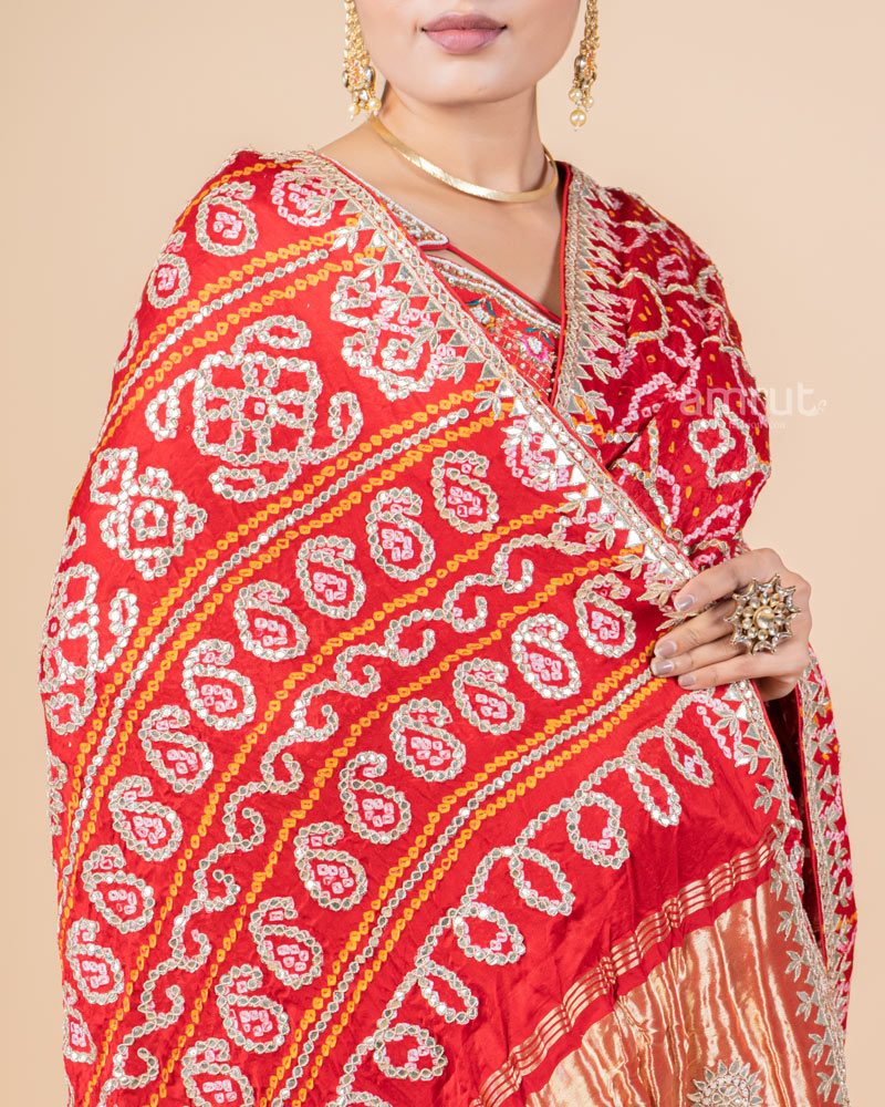 Red Bandhani Printed Gajji Silk Saree With Unstitched Blouse