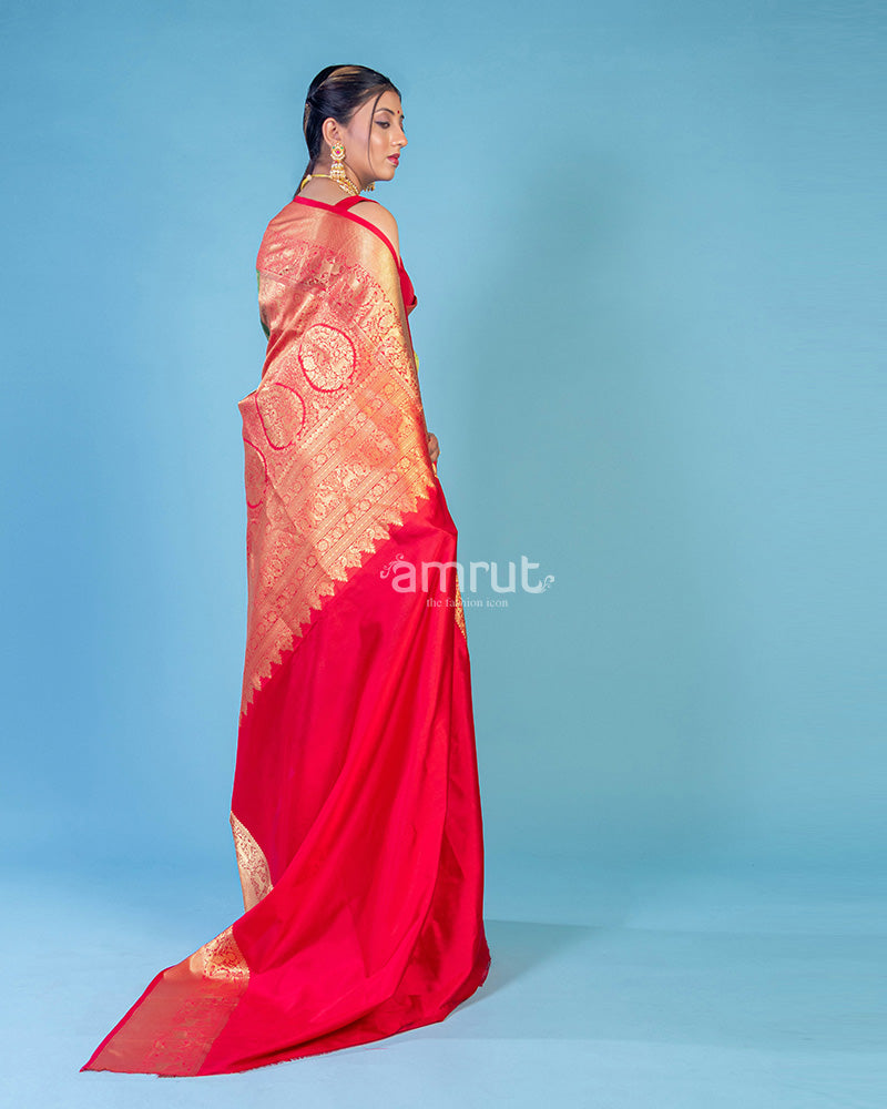 Red Wedding Wear Woven Banarasi Silk Saree With Unstitched Blouse