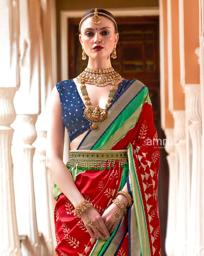 Red Zari Embellished Borders Silk Saree with Unstitched Blouse 02