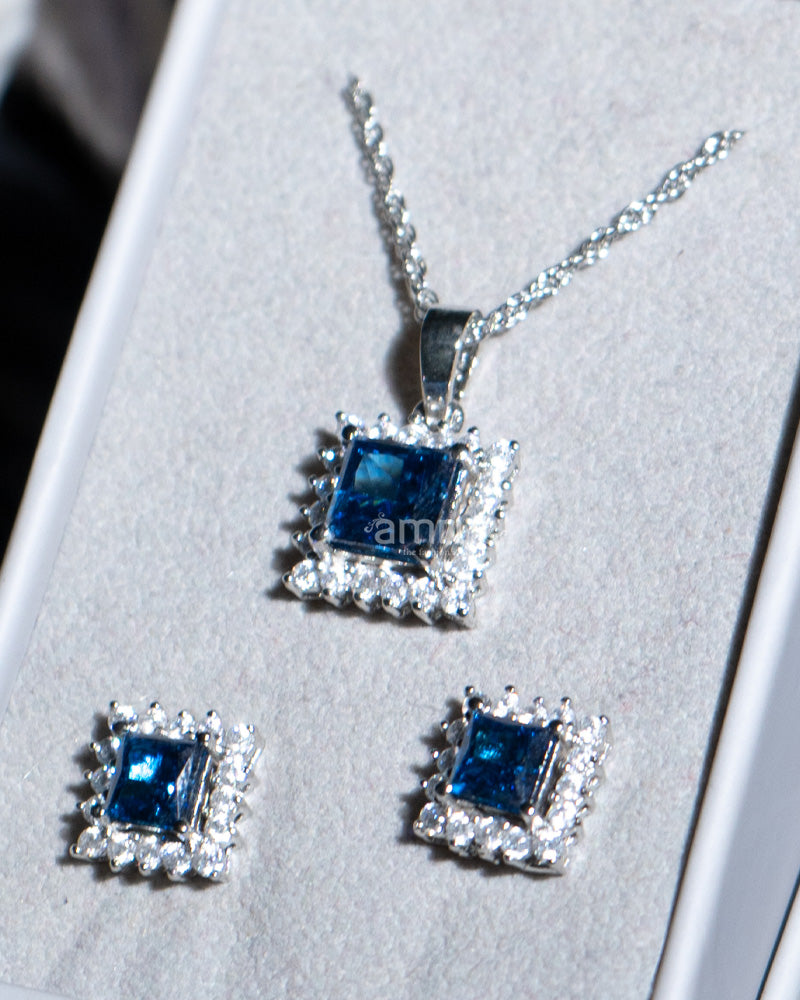 Royal Blue Stone 925 Sterling Silver Pendant Set