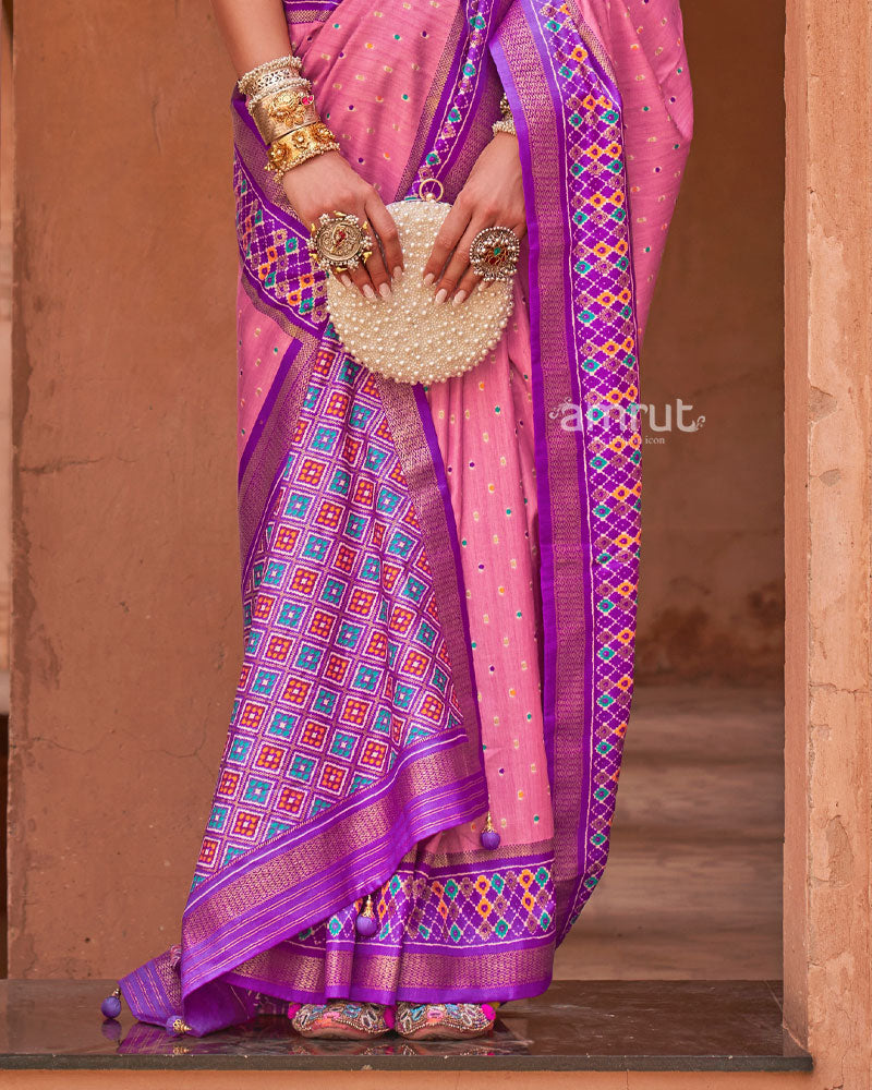 Ruddy Pink Printed Silk Saree With Unstitched Blouse