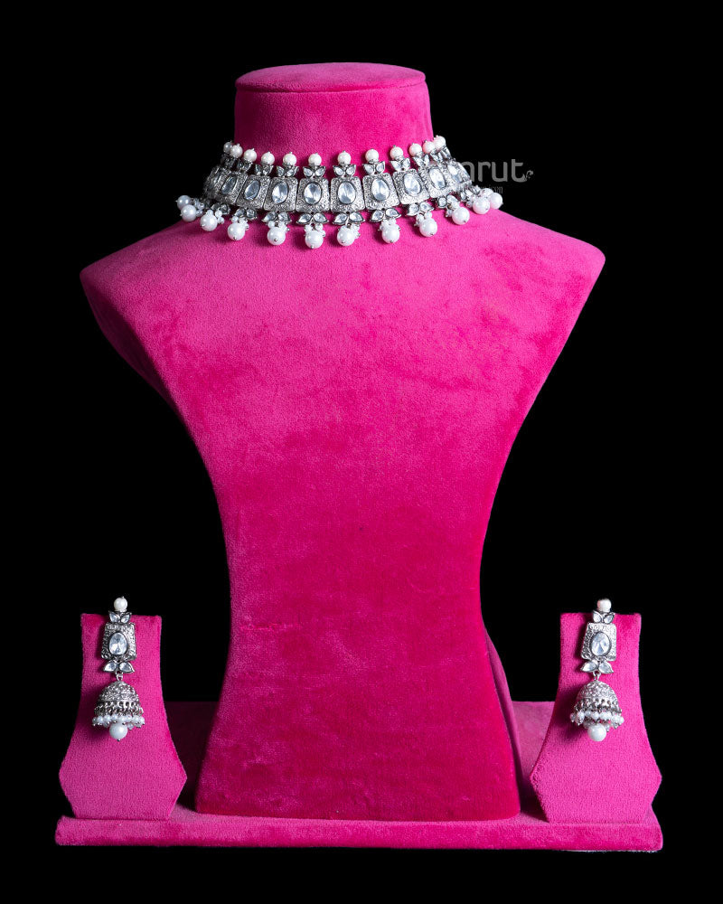 Silver Tone Sparkling Stones and Pearl Dangles Choker Necklace set 01