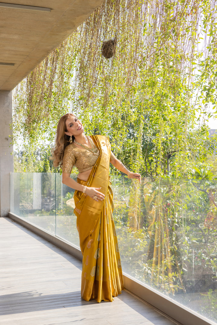 Mustard Gold Banarasi Silk Saree with Elegant Zari Motifs & Rich Pallu
