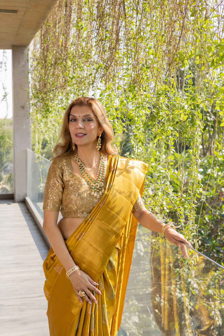 Mustard Gold Banarasi Silk Saree with Elegant Zari Motifs & Rich Pallu
