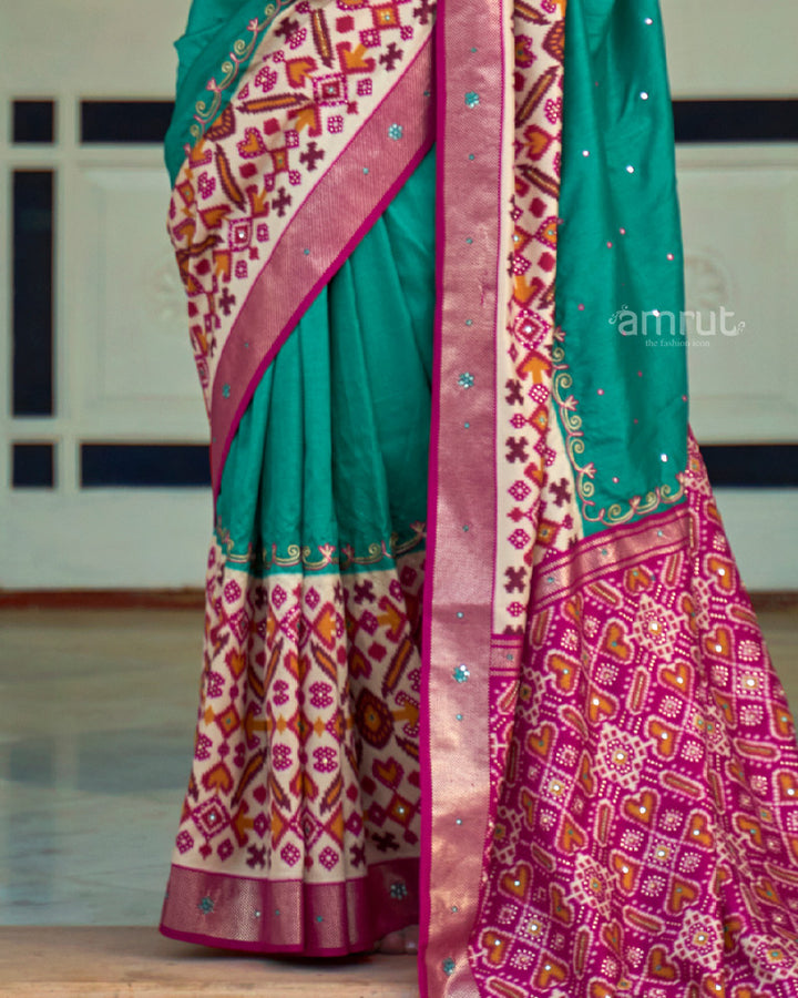Teal Green Silk Saree With Unstitched Blouse