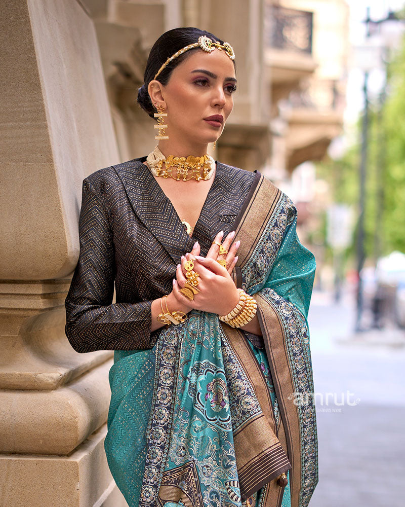 Teal Woven Silk Saree with Zari Border and Unstitched Blouse 02