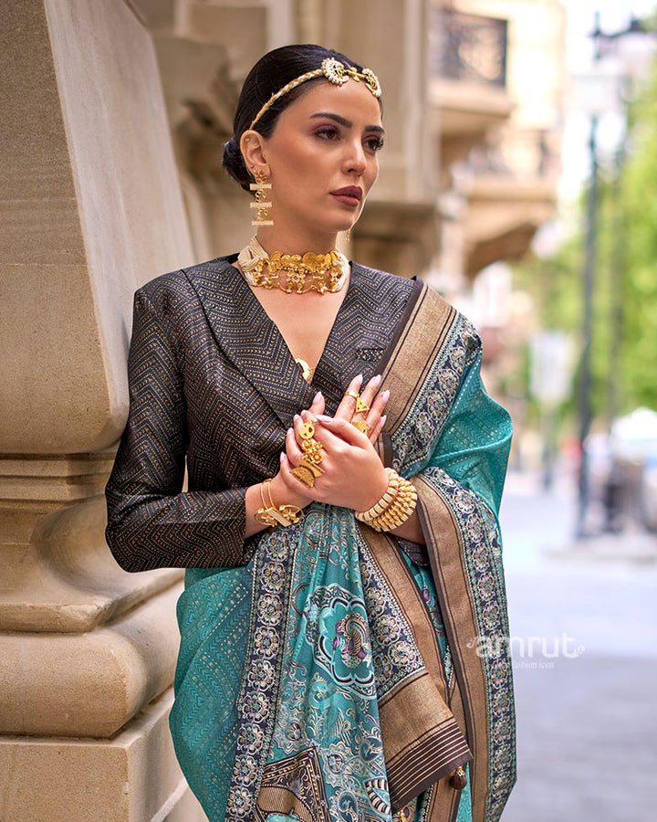 Teal Woven Silk Saree with Zari Border and Unstitched Blouse 02