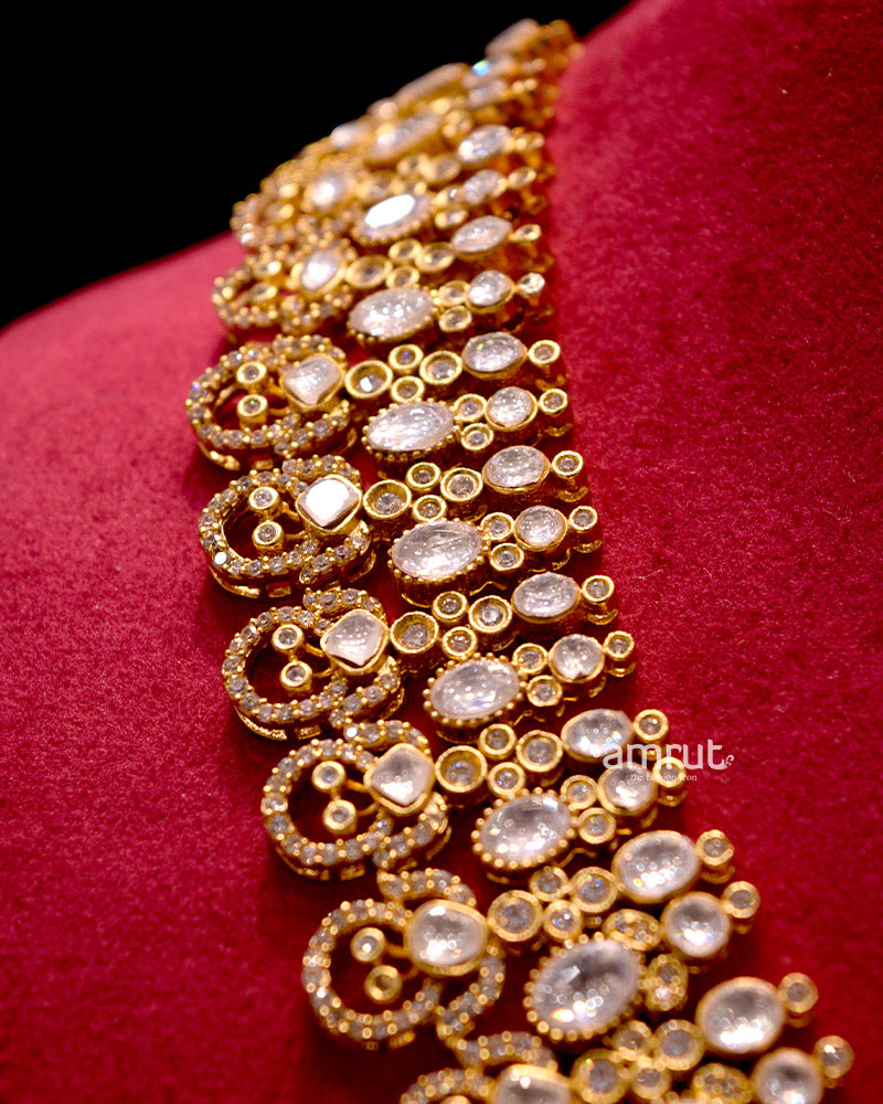 White Kundan Necklace Set With Earrings