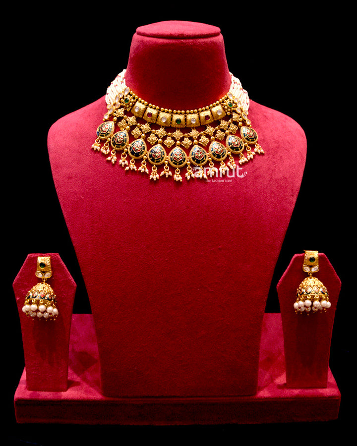 White Pearl With Kundan Necklace and Earrings