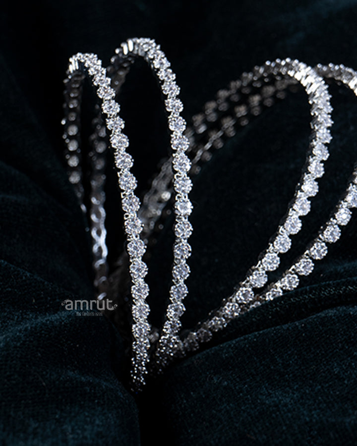 White Diamond Four Bangle Set 02